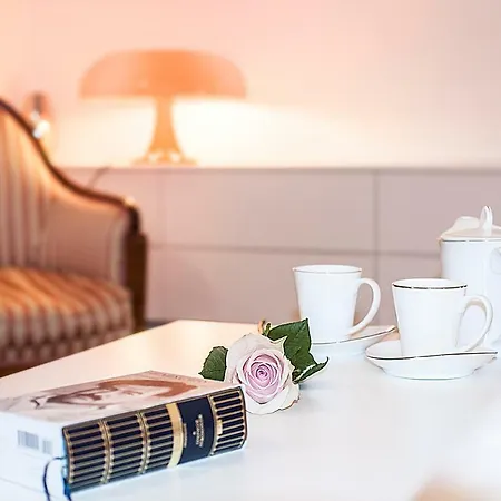 아파트 La Finestra Sulmo 술모나