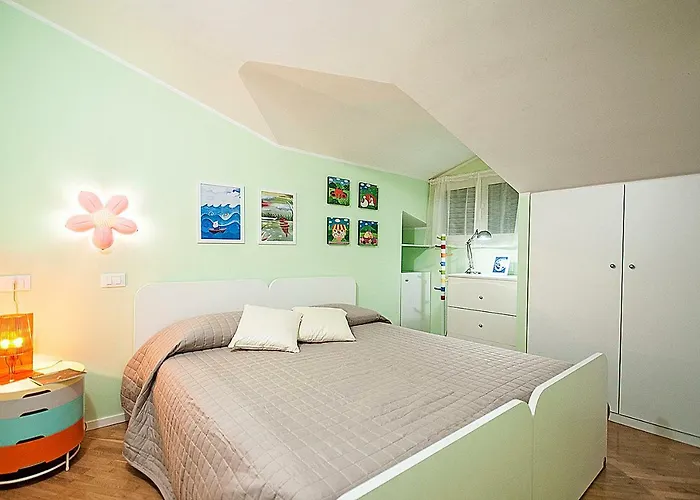 Apartment La Finestra Sulmo